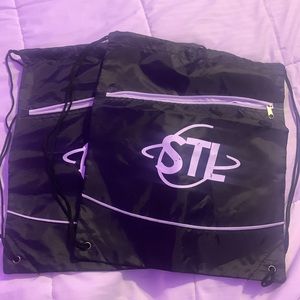 2 STL drawstring bags